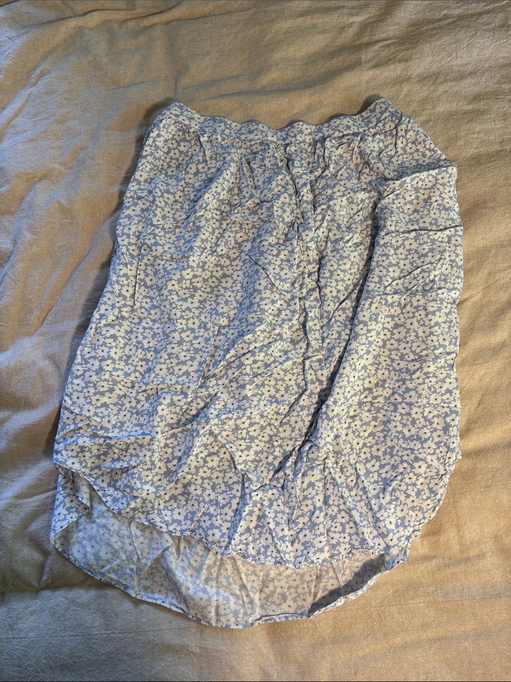 Light Blue Floral Curved Hem Midi Skirt